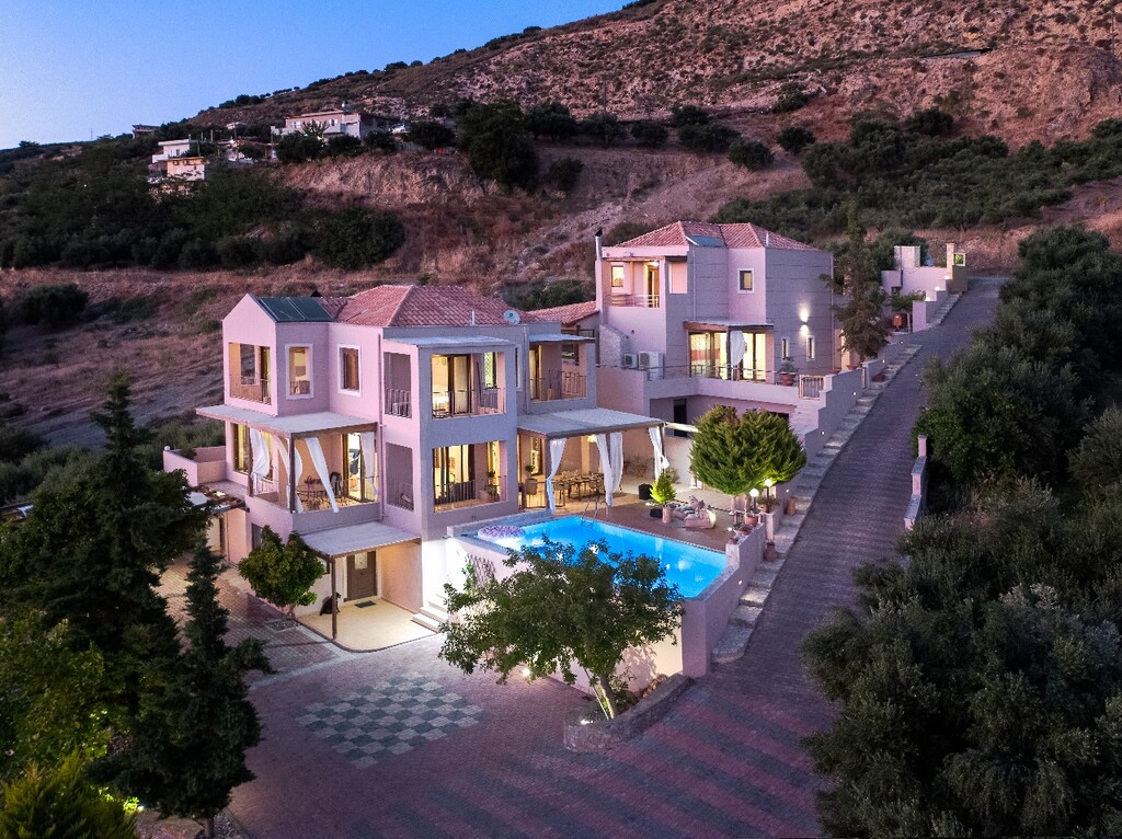 Villa in Heraclion Cretes, Heraklion Prefecture, Greece – 54752