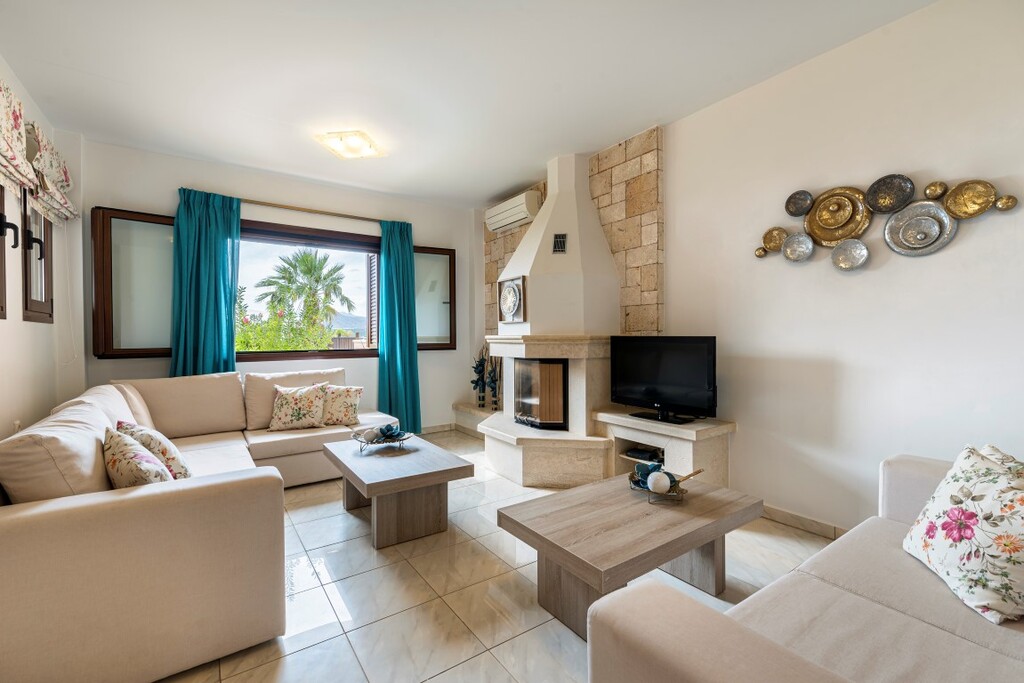 4 bedroom Villa in Makris Gialos, Lasithi Prefecture, Greece – 54694