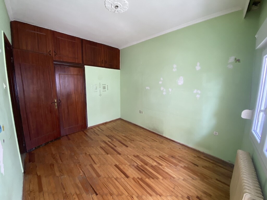Building in Sikies, Thessaloniki – Suburbs, Greece – 54630