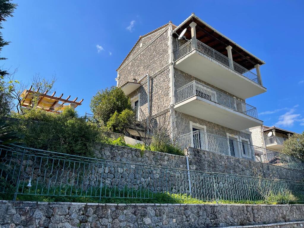 3 bedroom Villa in Corfu, Corfu Prefecture, Greece – 54573