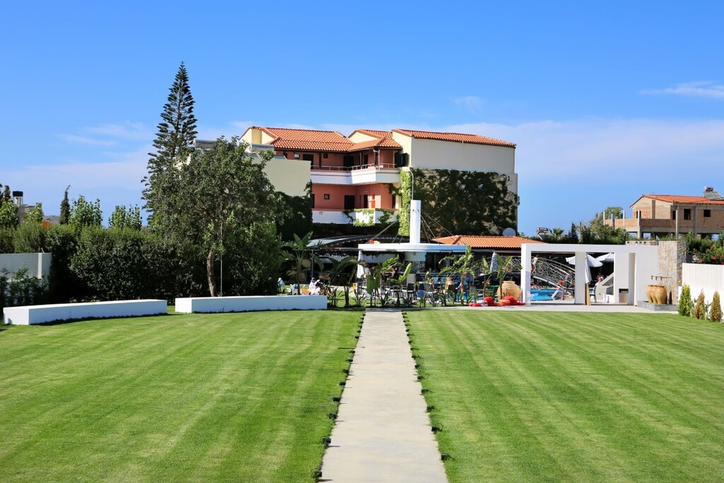 Hotel in Vrachasi, Lasithi Prefecture, Greece – 54385
