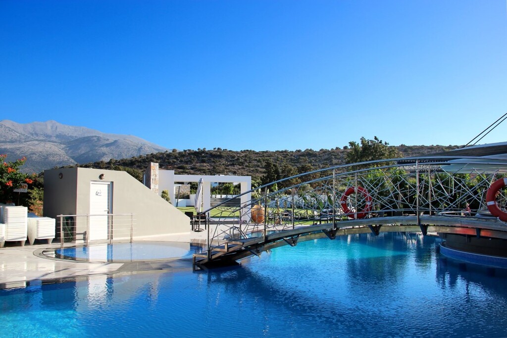 Hotel in Vrachasi, Lasithi Prefecture, Greece – 54385