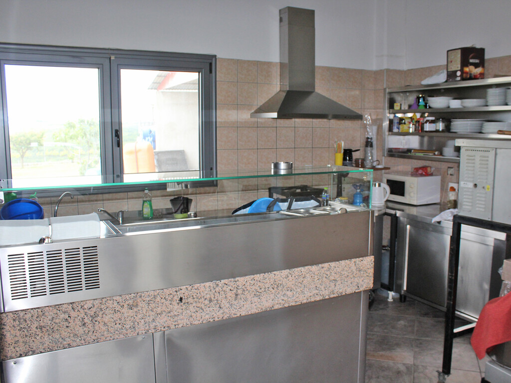 Business in Kolindros, Pieria Prefecture, Greece – 54375