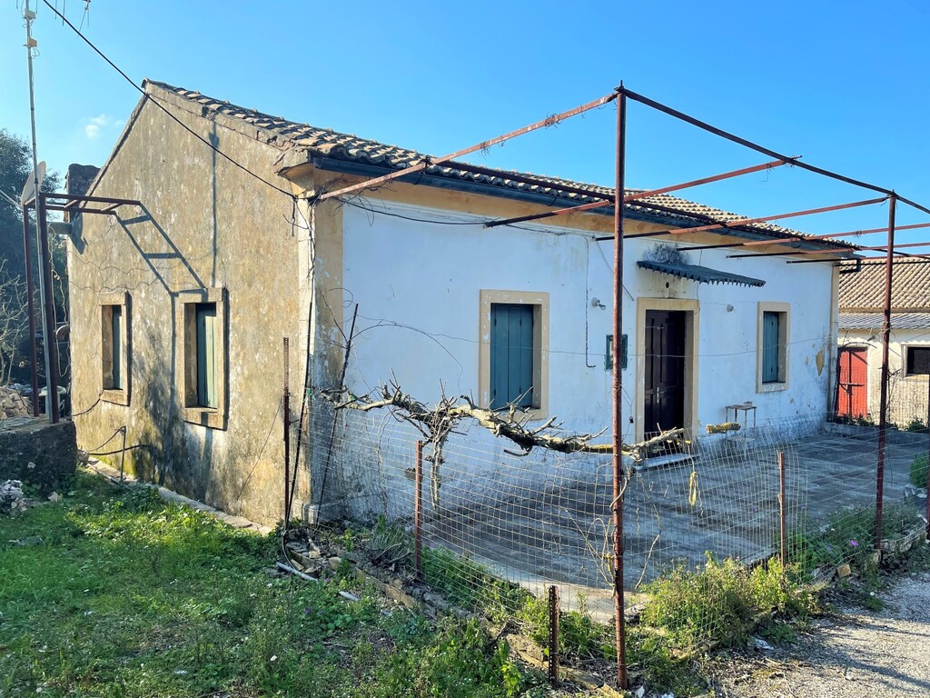 Detached house in Corfu, Corfu Prefecture, Greece – 52630