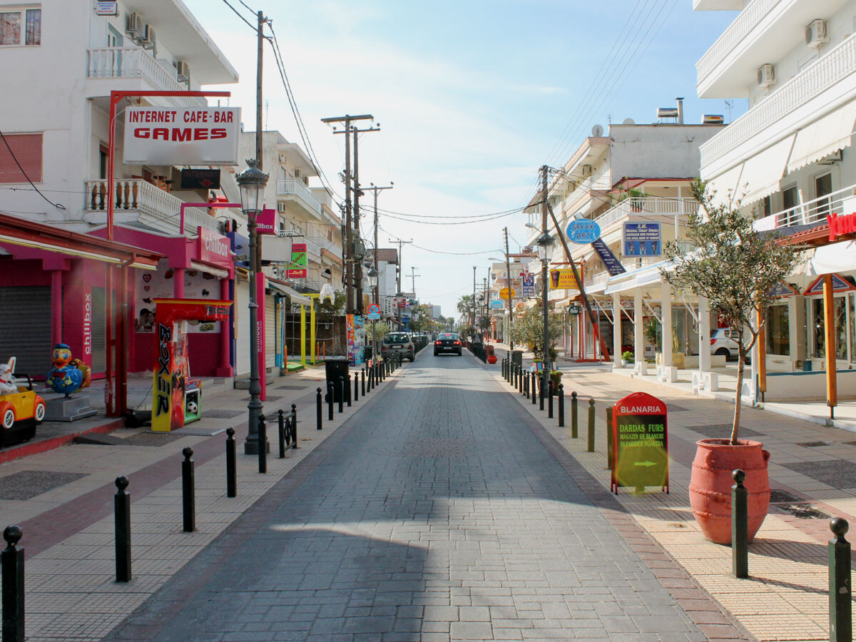 Business in Paralia, Pieria Prefecture, Greece – 52455