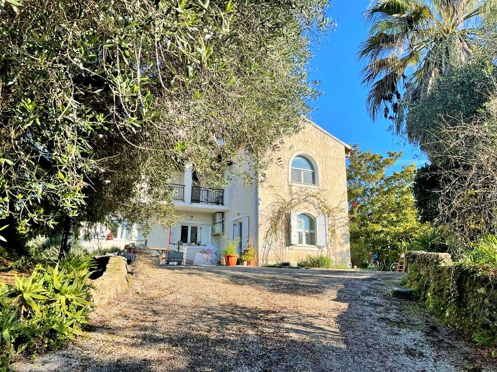 Detached house in Corfu, Corfu Prefecture, Greece – 52075