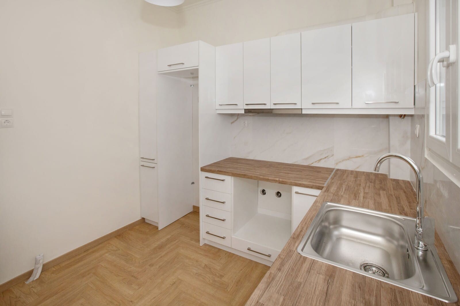 2 bedroom Flat in Sepolia – Skouze, Athens – Center, Greece – 51795