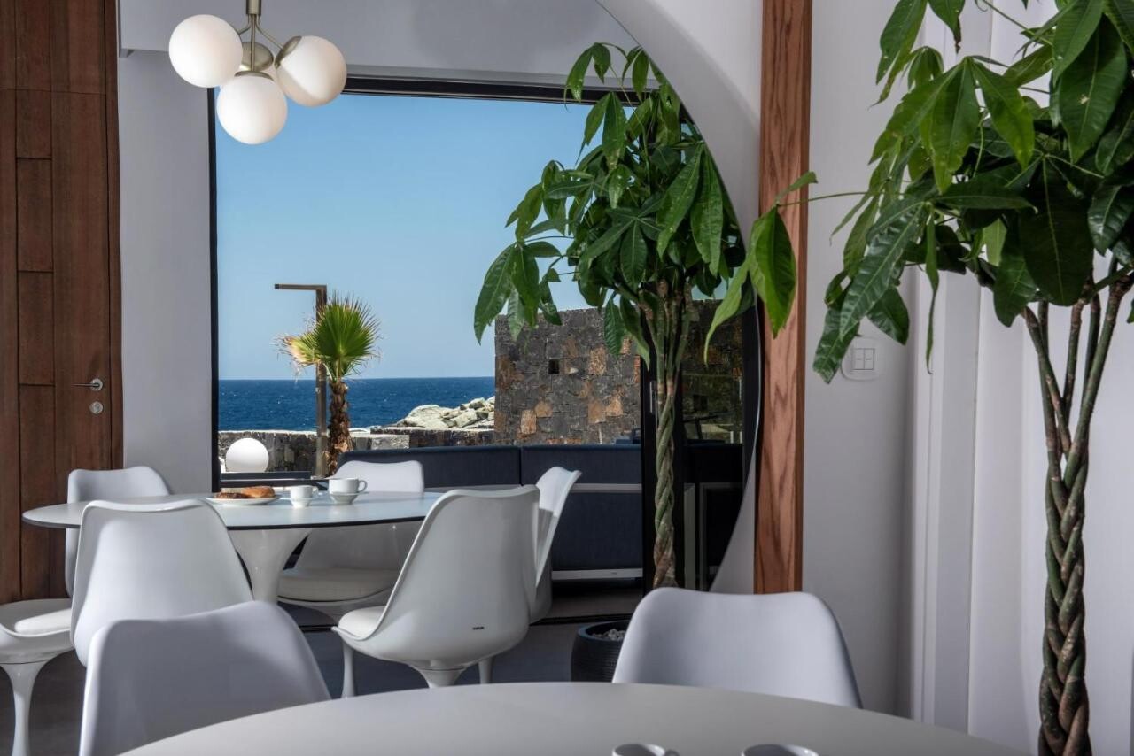 Business in Crete, Heraklion Prefecture, Greece – 51475