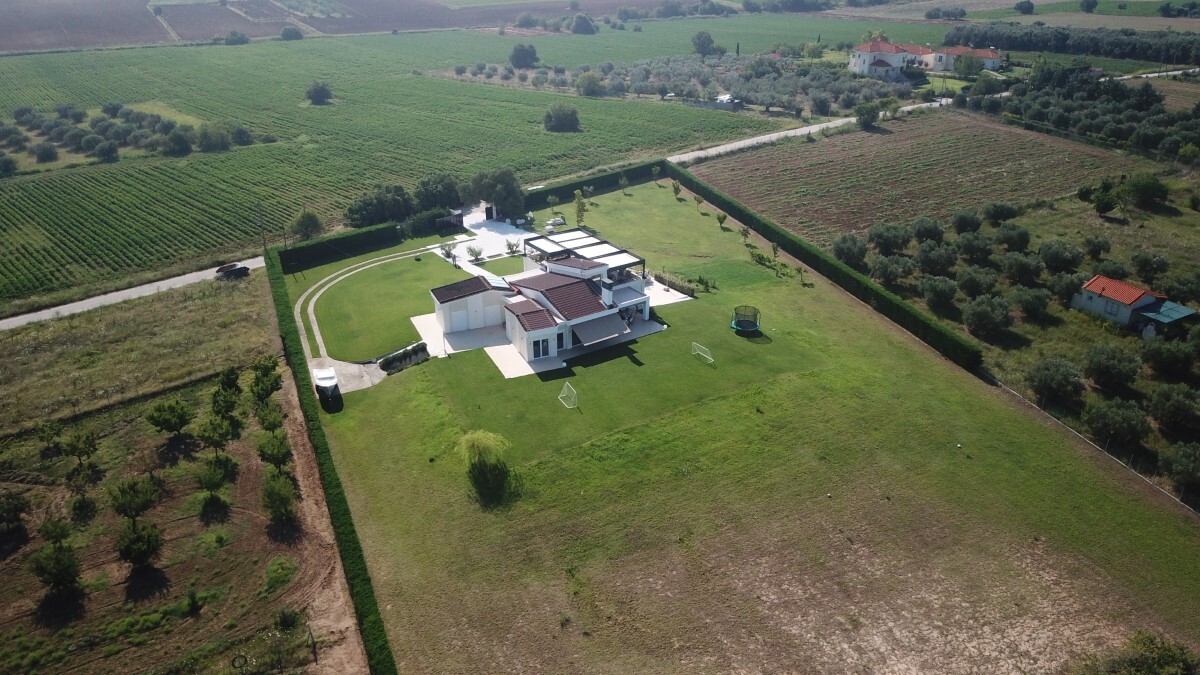 5 bedroom Villa in Epanomi, Thessaloniki – Suburbs, Greece – 51412