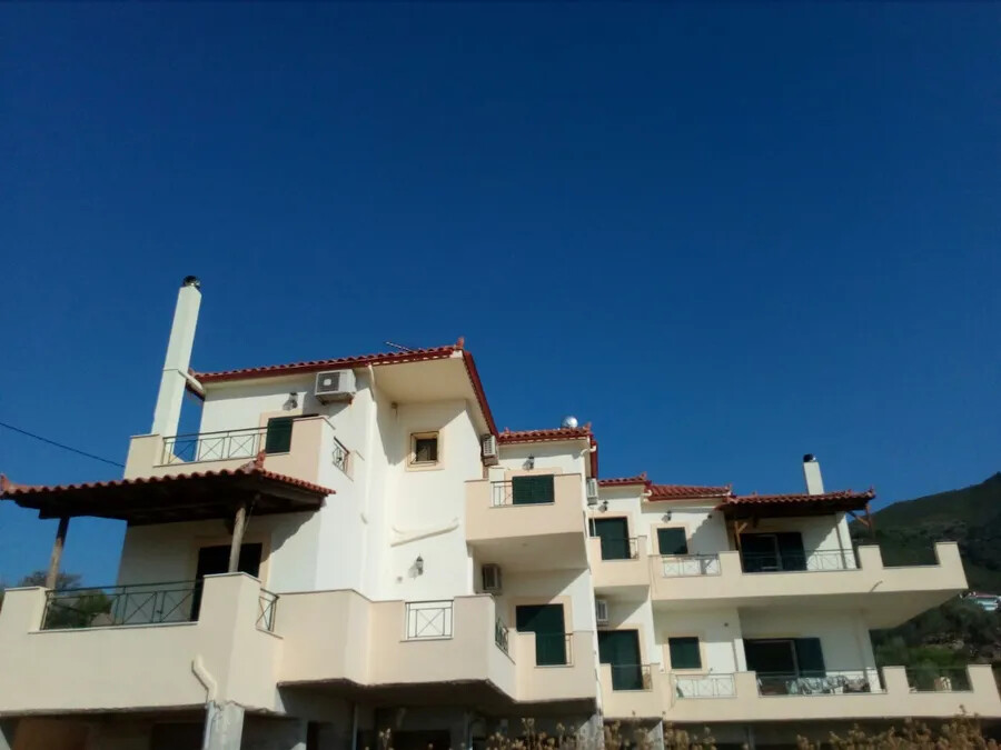 Flat in Methana, Argosaronikos Islands, Greece – 51315