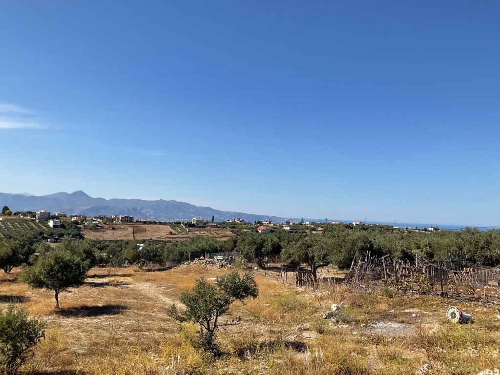 Land in Archanes, Heraklion Prefecture, Greece – 51207