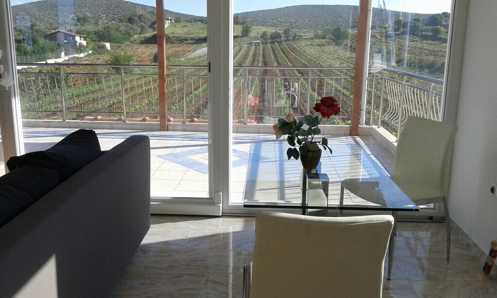 Detached house in Attica, Rest Of Attica, Greece – 51008