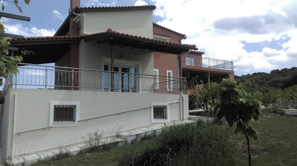 Detached house in Attica, Rest Of Attica, Greece – 51008