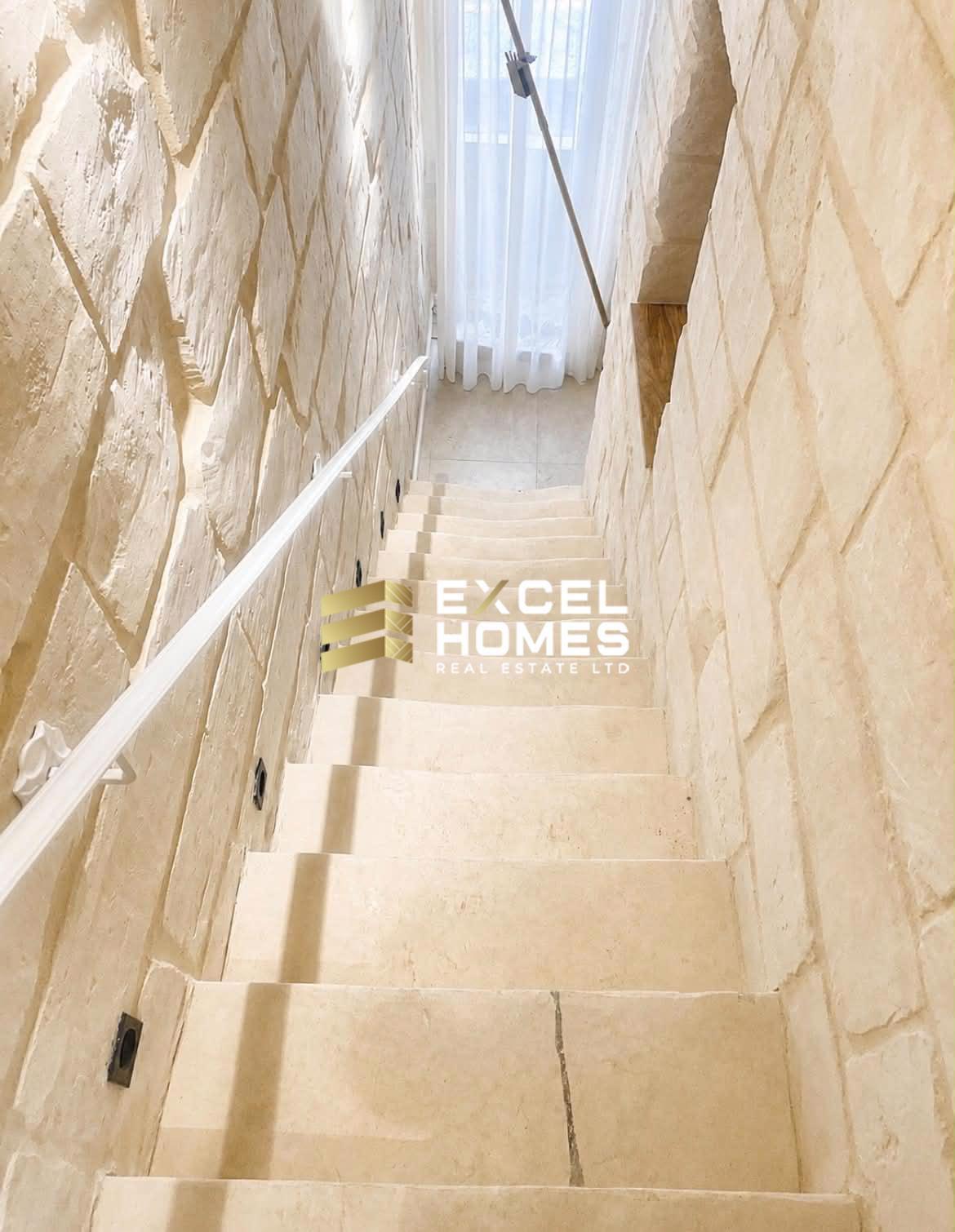 2 bedroom Townhouse in Sliema, Malta – 69097