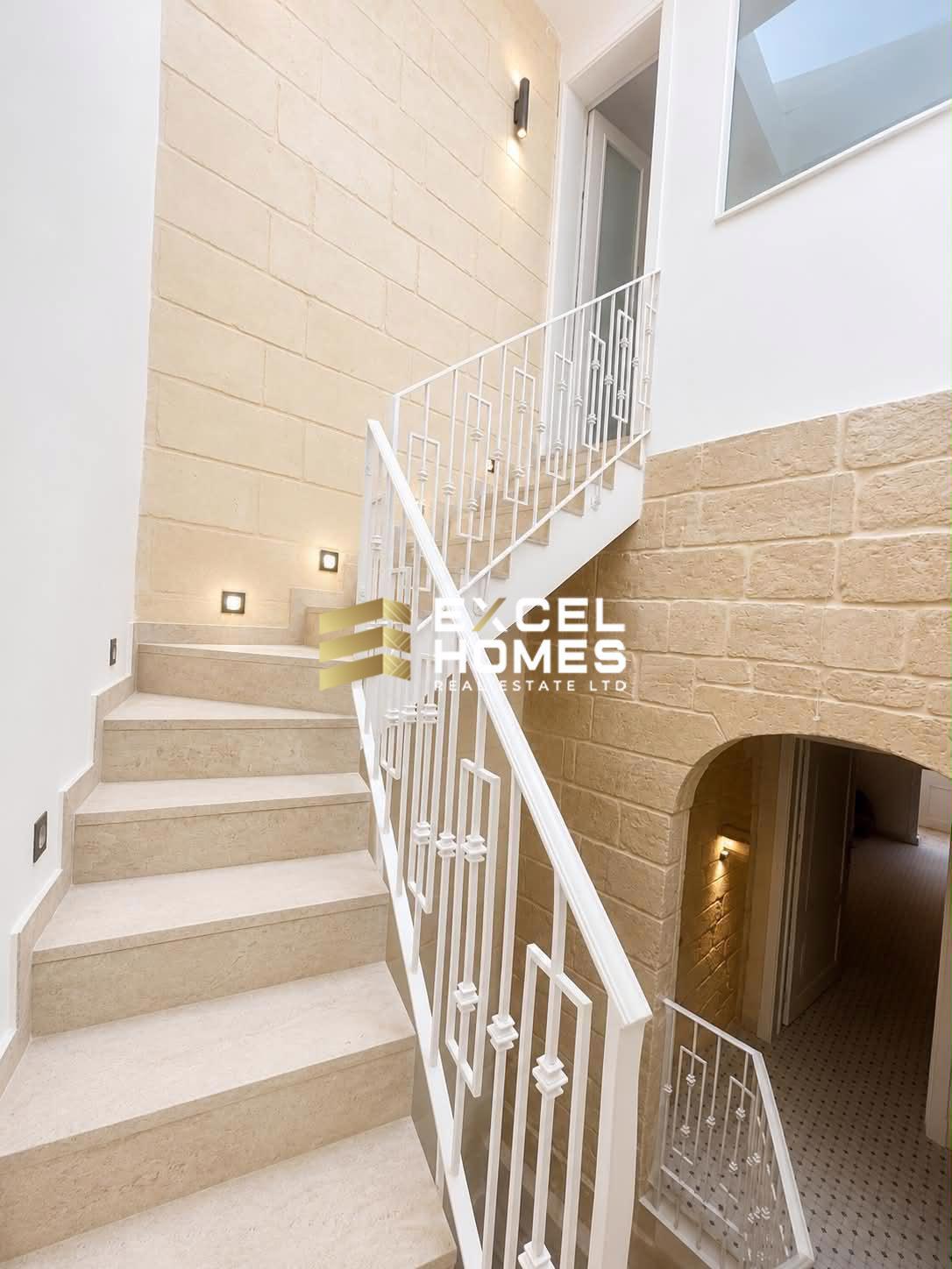 2 bedroom Townhouse in Sliema, Malta – 69097