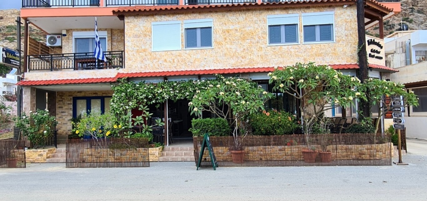 Business in Crete, Heraklion Prefecture, Greece – 50580