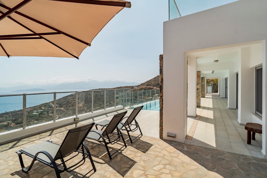 4 bedroom Villa in Agios Nikolaos, Lasithi Prefecture, Greece – 50227