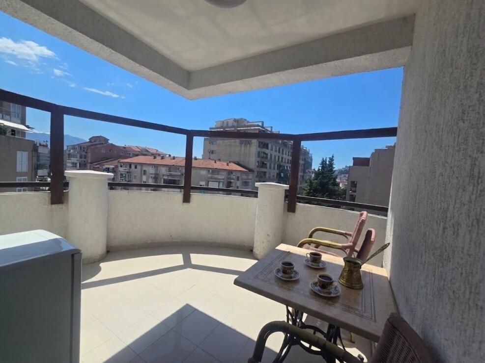 Spacious 3-Bedroom Family Duplex in Rozino — Located in the Flat Part of Budva