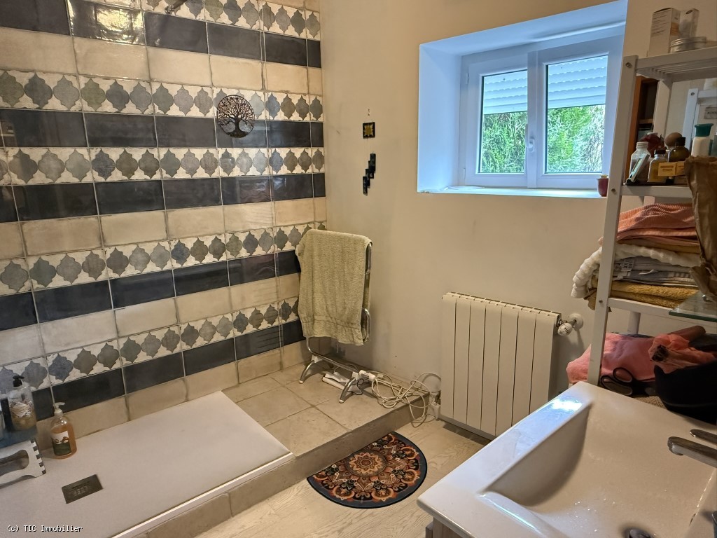 3 bedroom House in Aigre, France – r7546
