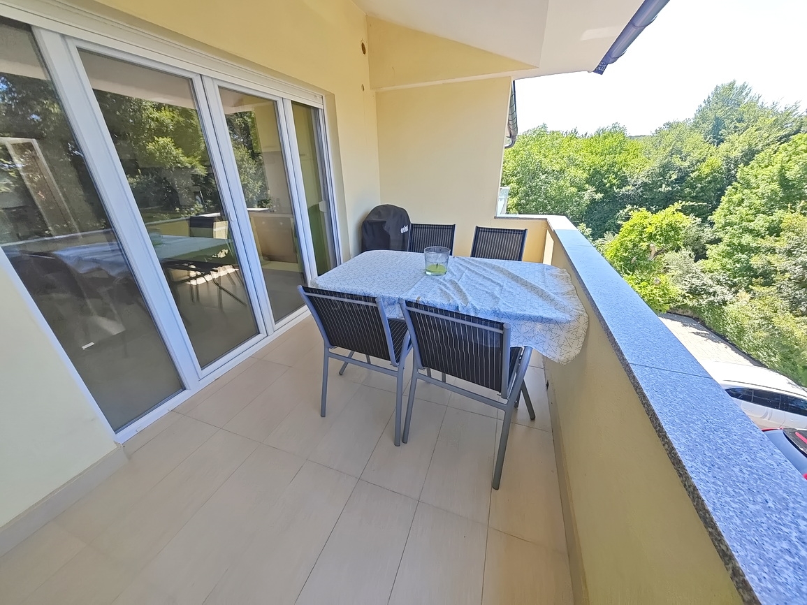 3 bedroom apartment in Dobrinj, Croatia – 103709
