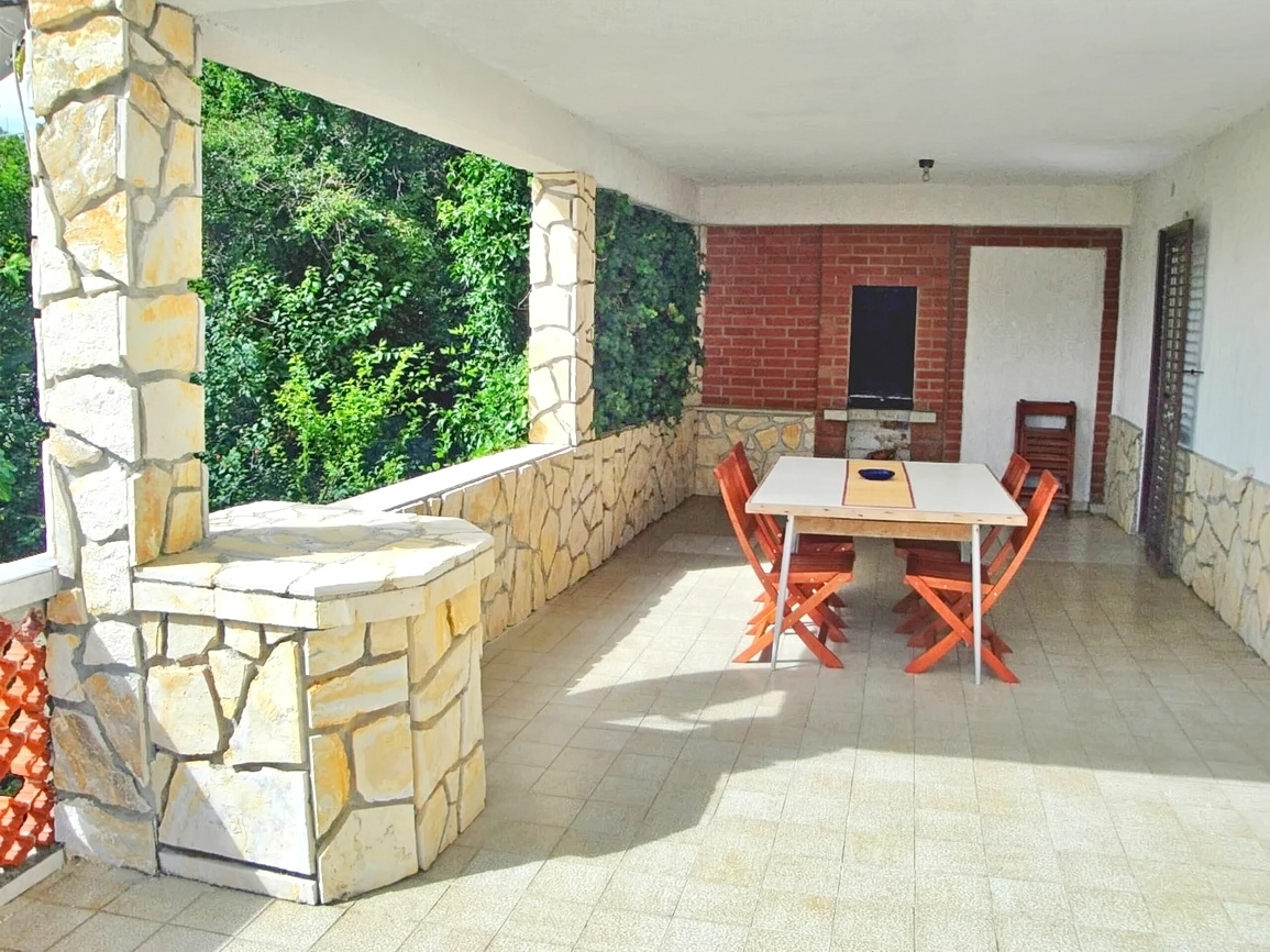 3 bedroom apartment in Dobrinj, Croatia – 103708