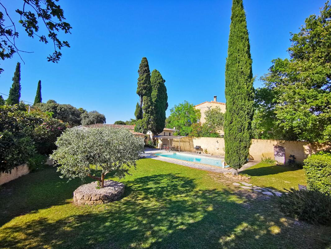 5 bedroom bastide in Vedene, Vaucluse, France