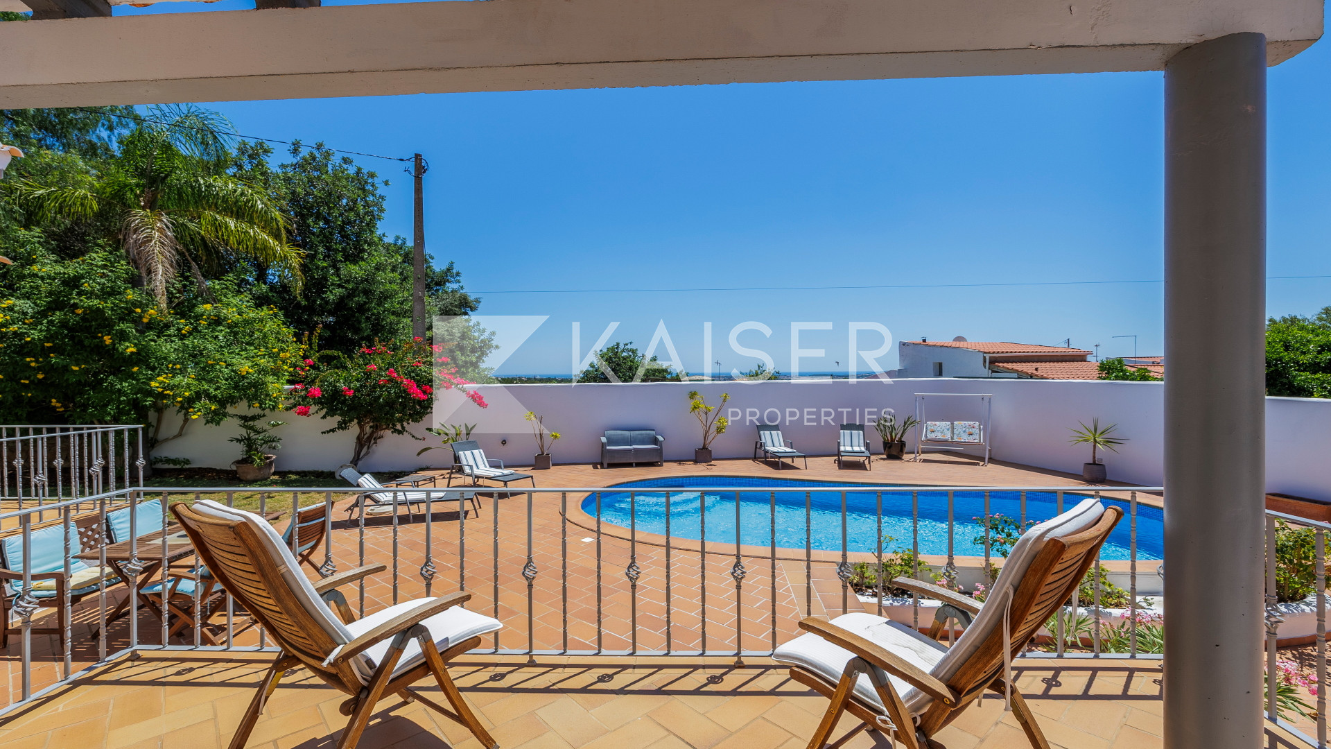 4 bedroom Villa house in Boliqueime, Portugal – KP1361