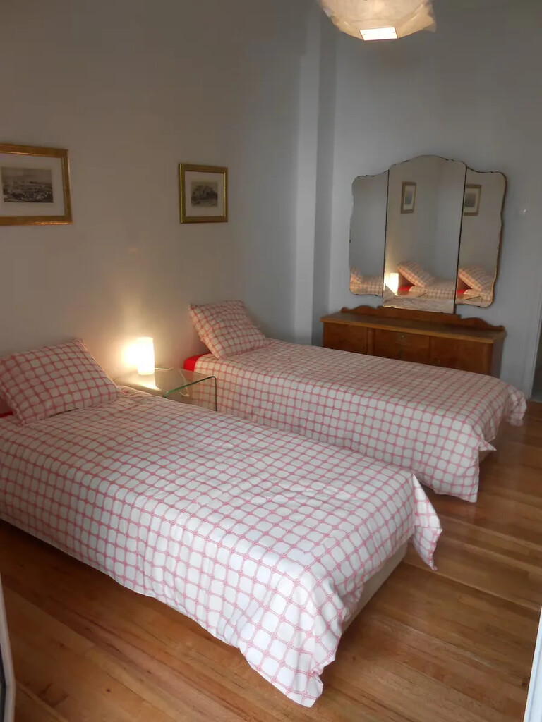 2 bedroom Flat in Historic Center, Athens – Center, Greece – 66594