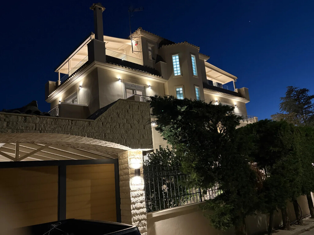 Villa in Kalivia Thorikou, Rest Of Attica, Greece – 66587