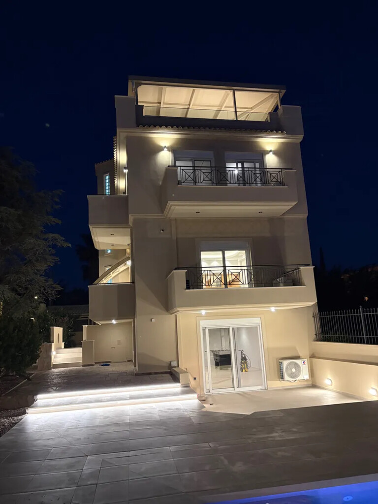 Villa in Kalivia Thorikou, Rest Of Attica, Greece – 66587