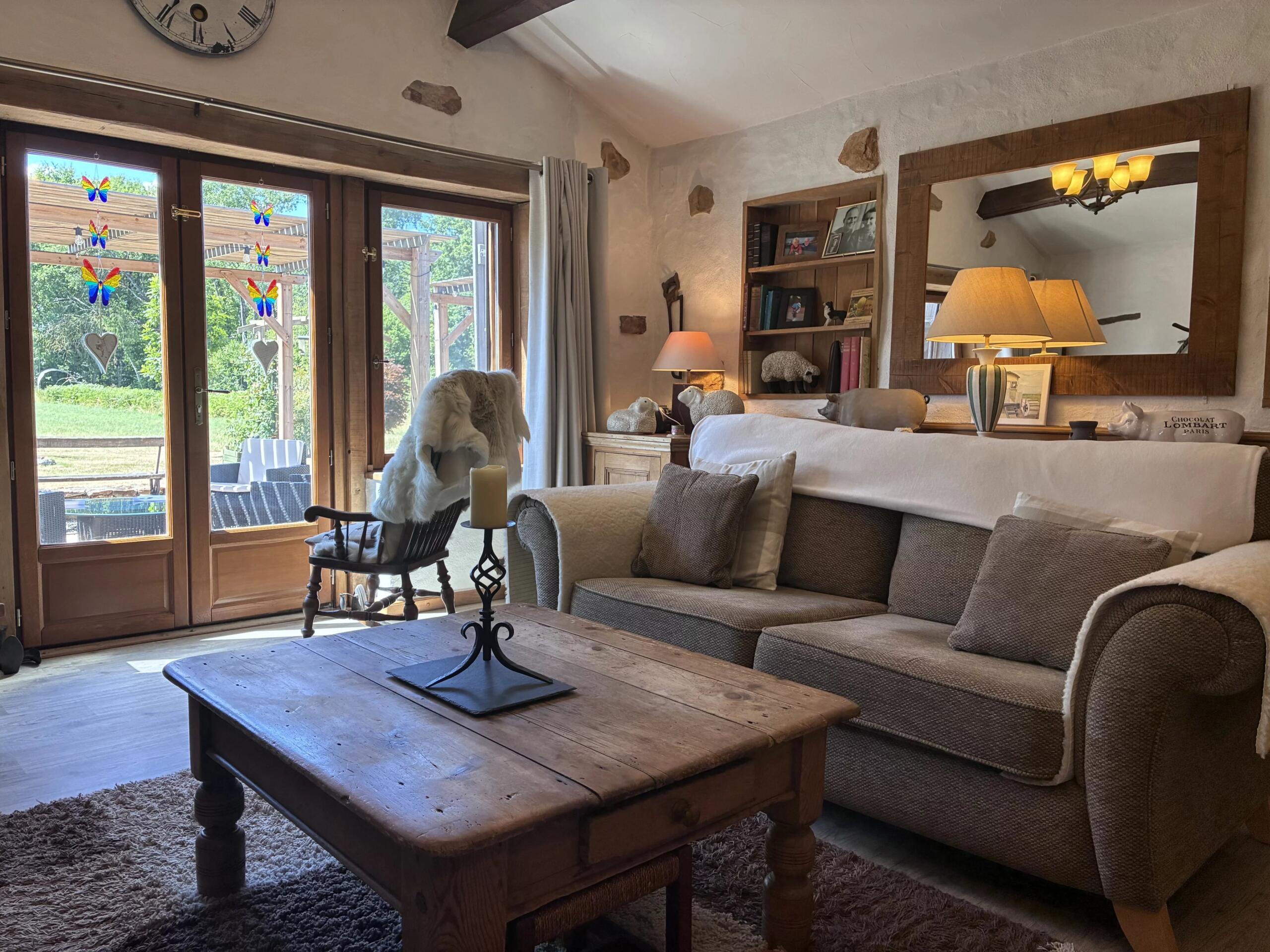 Single-level character property with 2 bedrooms, Limousin – France – BVI86286
