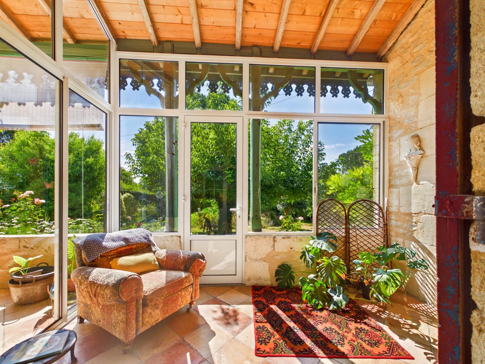 Charming Farmhouse with Guest House, Barn, Swimming Pool and Panoramic Countryside Views, Aquitaine – France – BVI86411