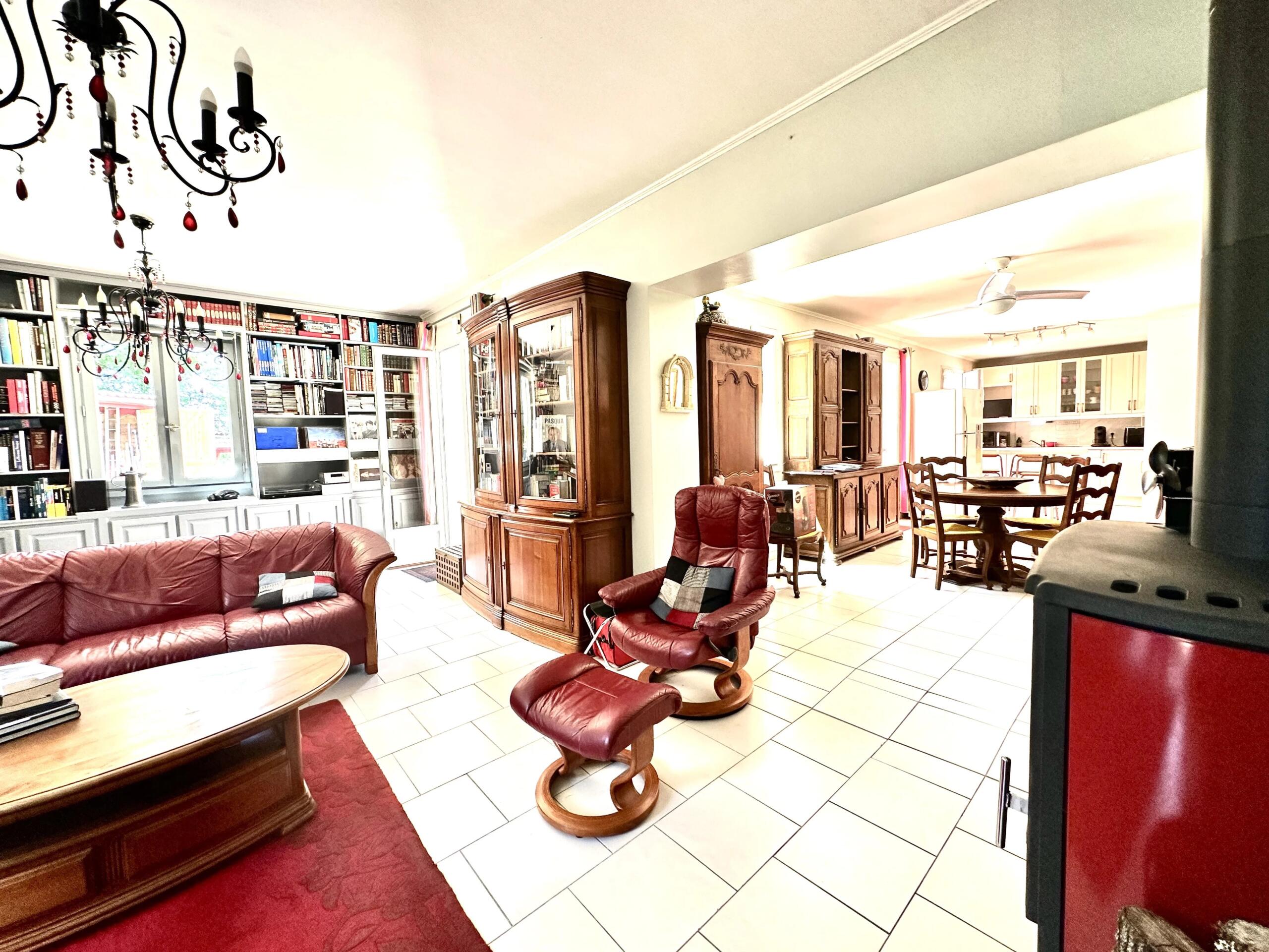 Single-storey living near the charming town of Saint-Cyprien, south of Sarlat-la-Canéda, Aquitaine – France – BVI86140