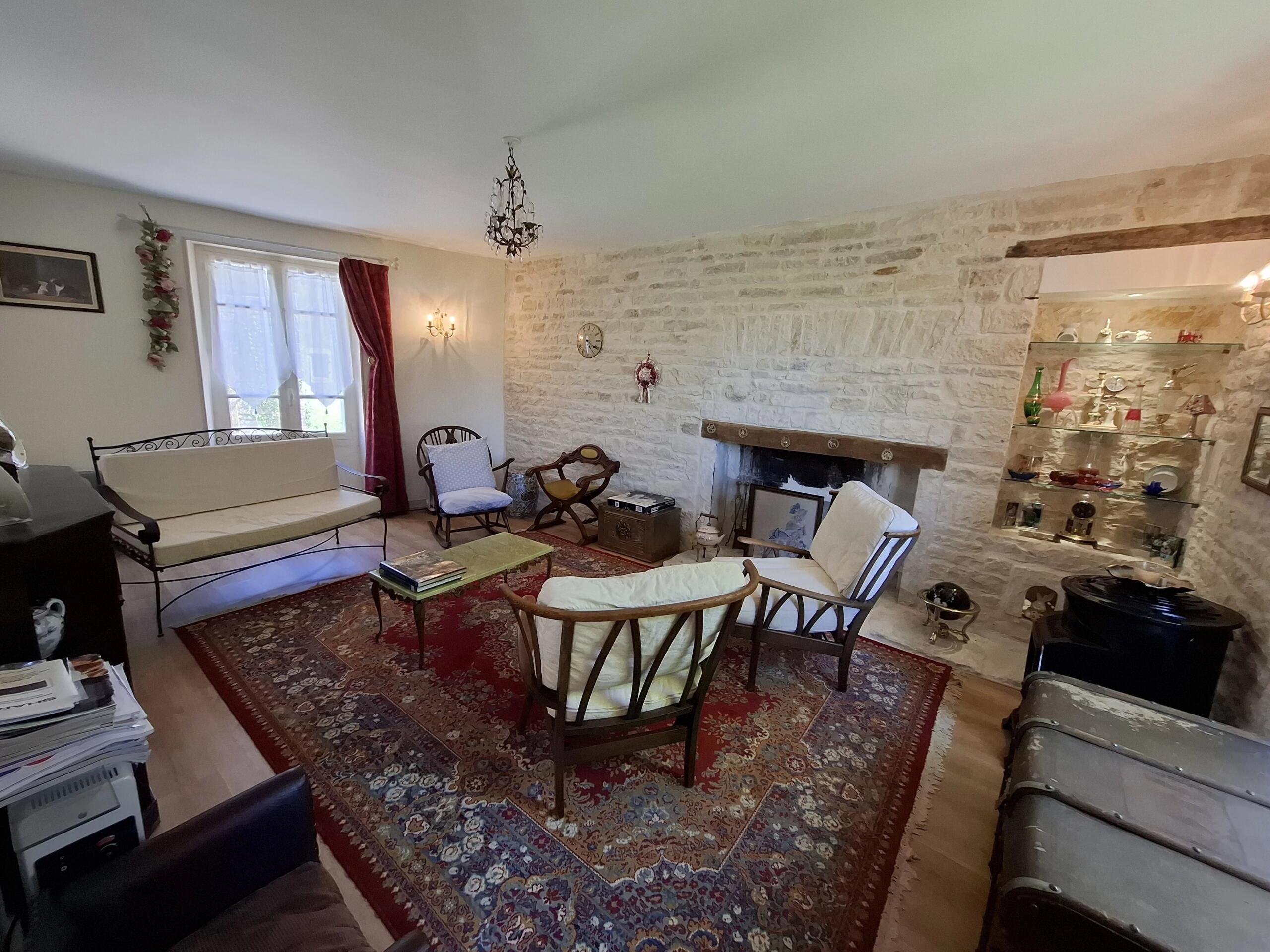 Charming converted farm in a rural hamlet with beautiful gardens, Poitou-Charentes – France – BVI85457