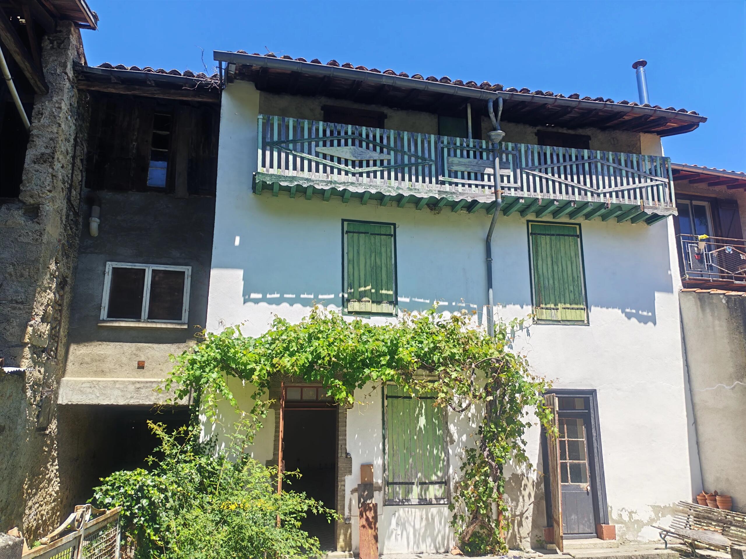 Spacious Village House with Garden – Fougax-et-Barrineuf, Midi-Pyrénées – France – BVI86070