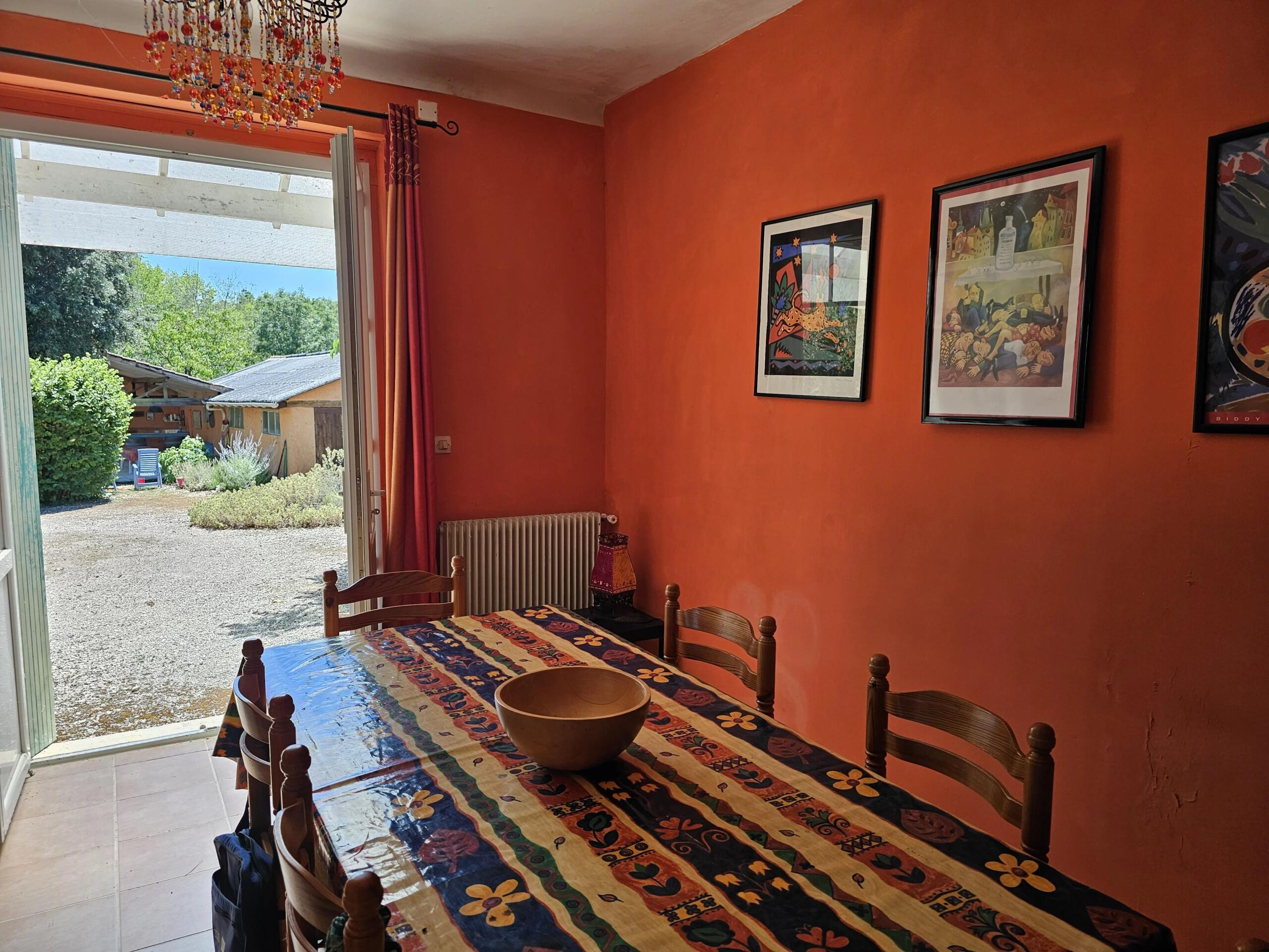 Light filled 5 bed property with pool, Aquitaine – France – BVI81967