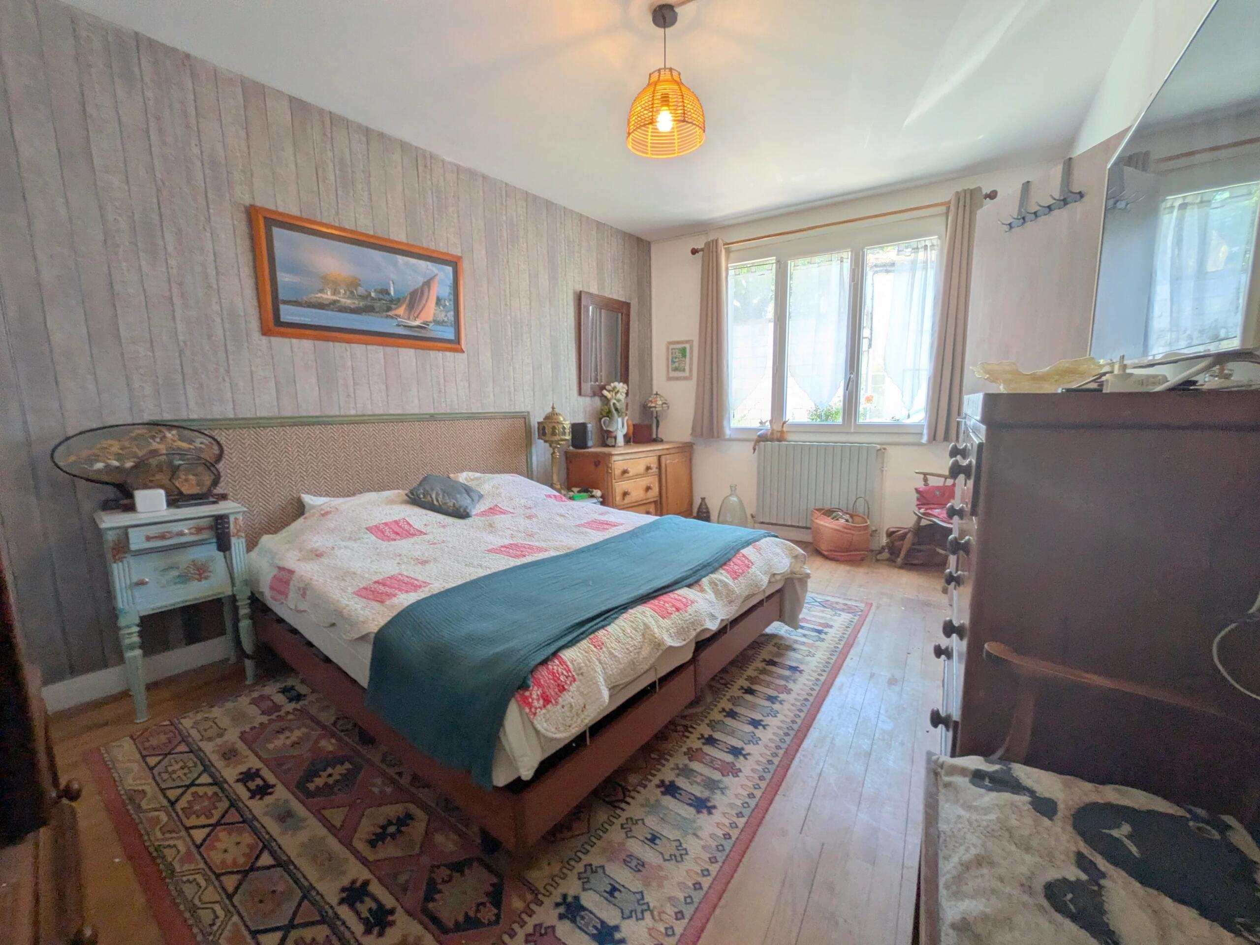 A Hidden Haven in the Heart of Mortagne-sur-Gironde, Poitou-Charentes – France – BVI86569