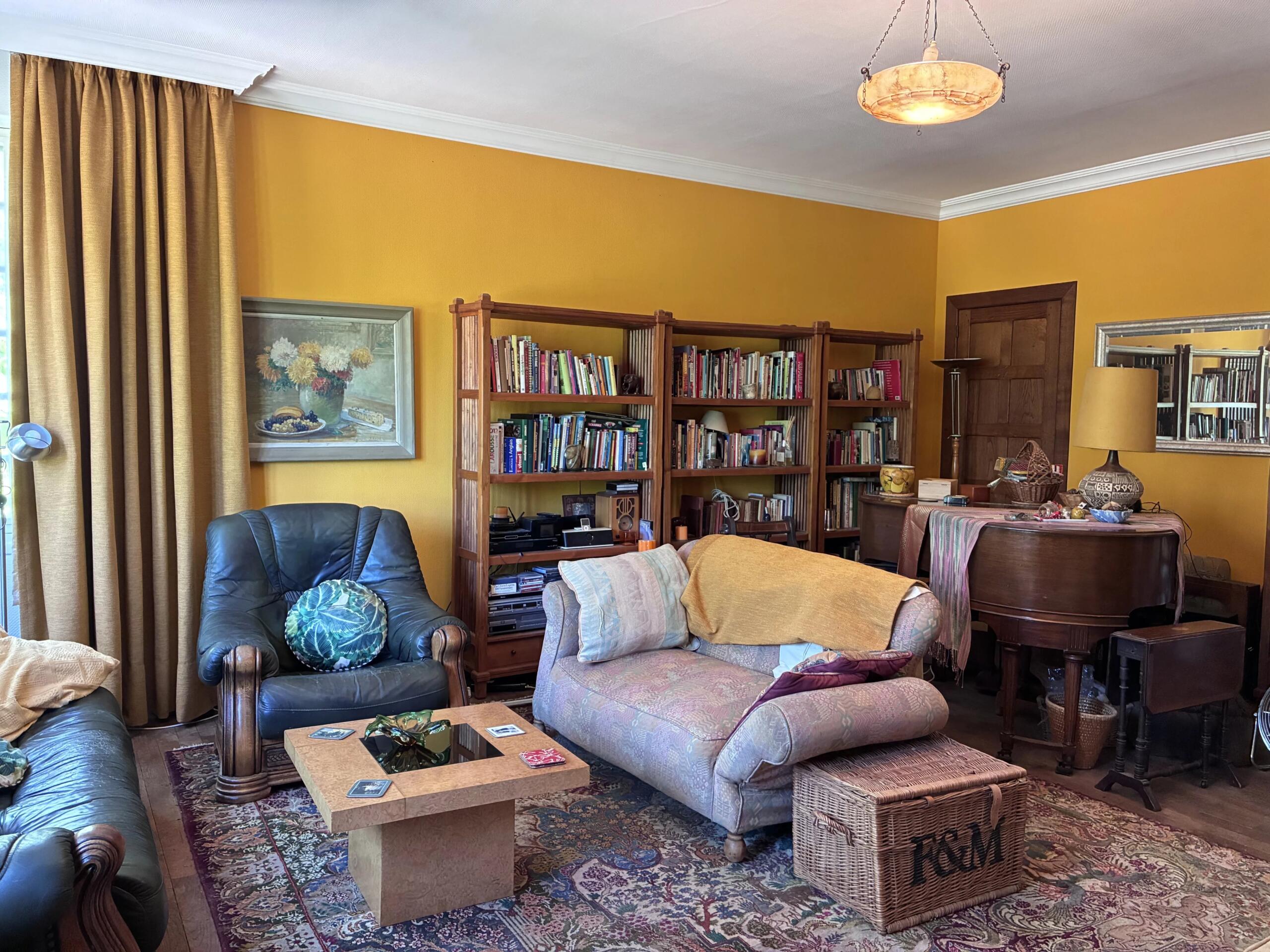 Large Village house, guest house, pool and land!, Centre – France – BVI81619