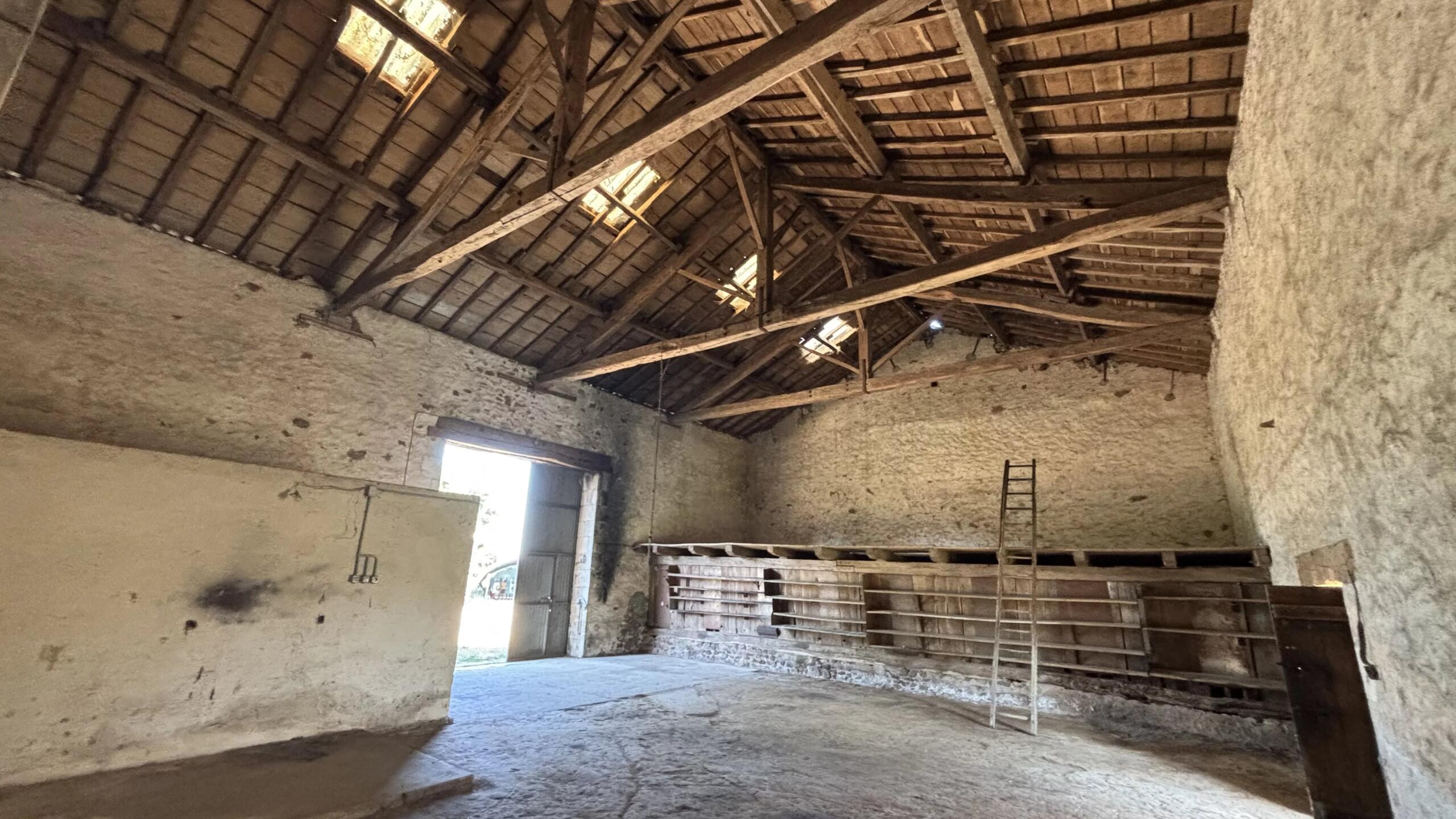 Beautiful barn with views!, Poitou-Charentes – France – BVI80421