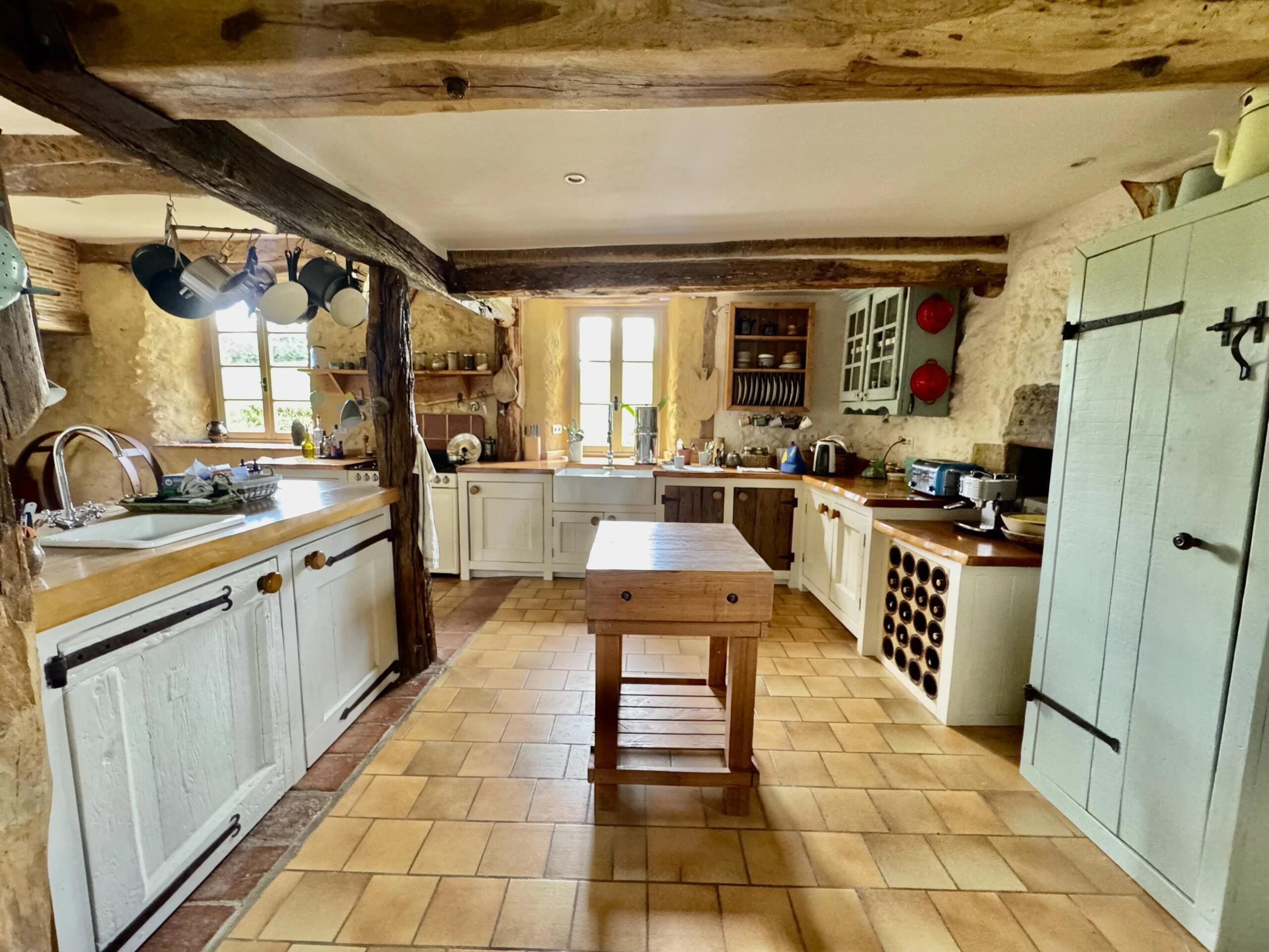 Character property with main house and three holiday cottages near Marciac, Midi-Pyrénées – France – BVI86002