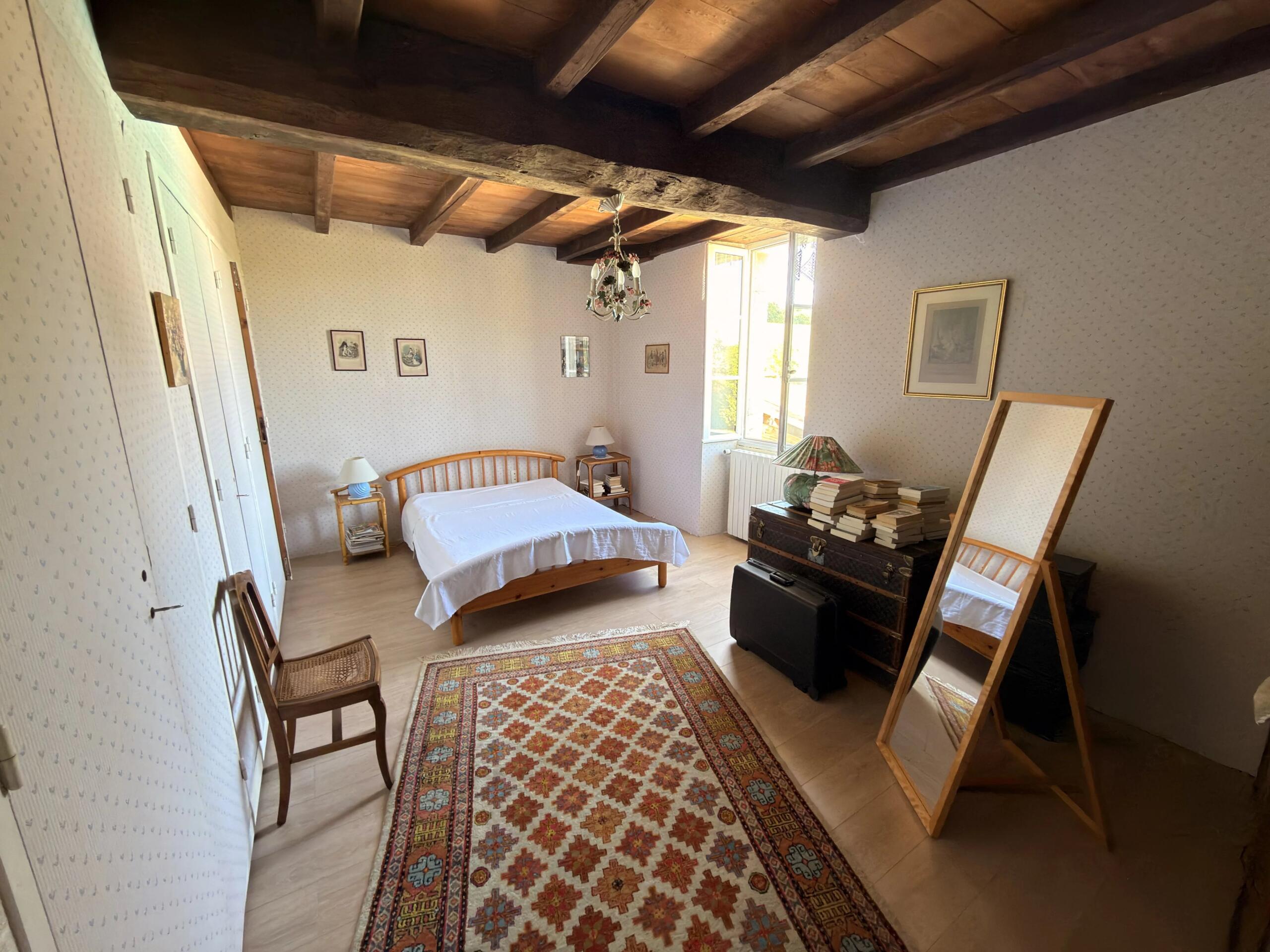 Charming 4 bed stone property with pool and breathtaking views!, Poitou-Charentes – France – BVI86639