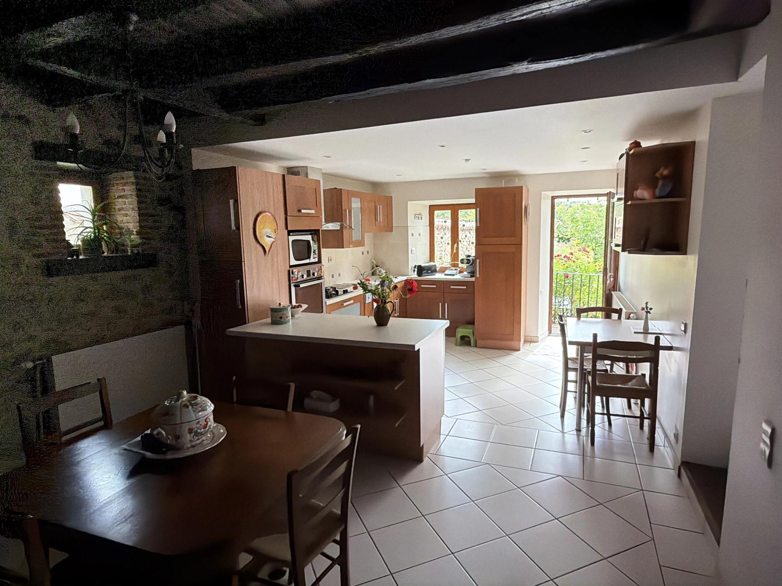 A property deep with history with a Valencian feel on entry, Limousin – France – BVI86217