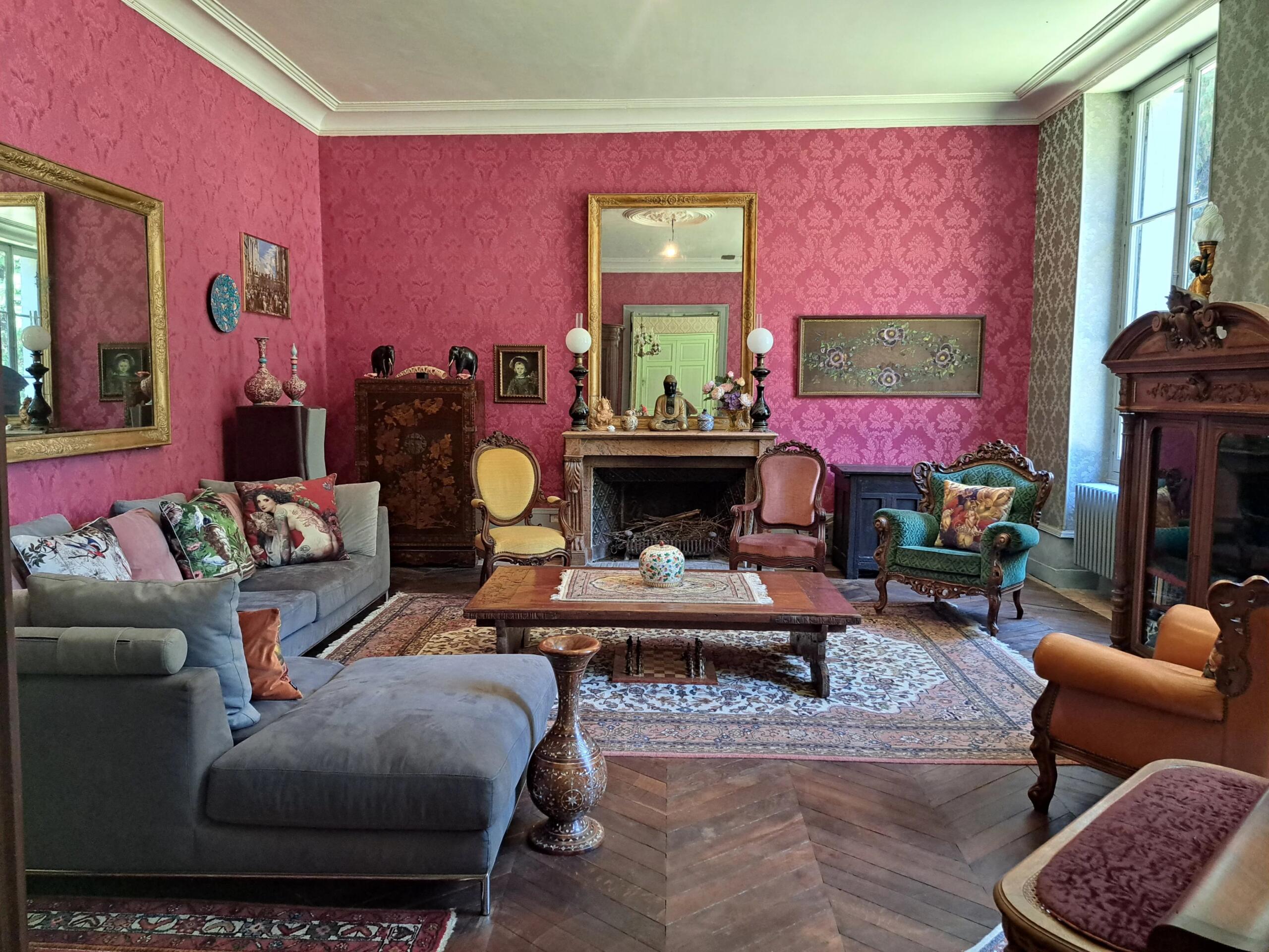 Idyllic bijou chateau in glorious countryside, Centre – France – BVI86136