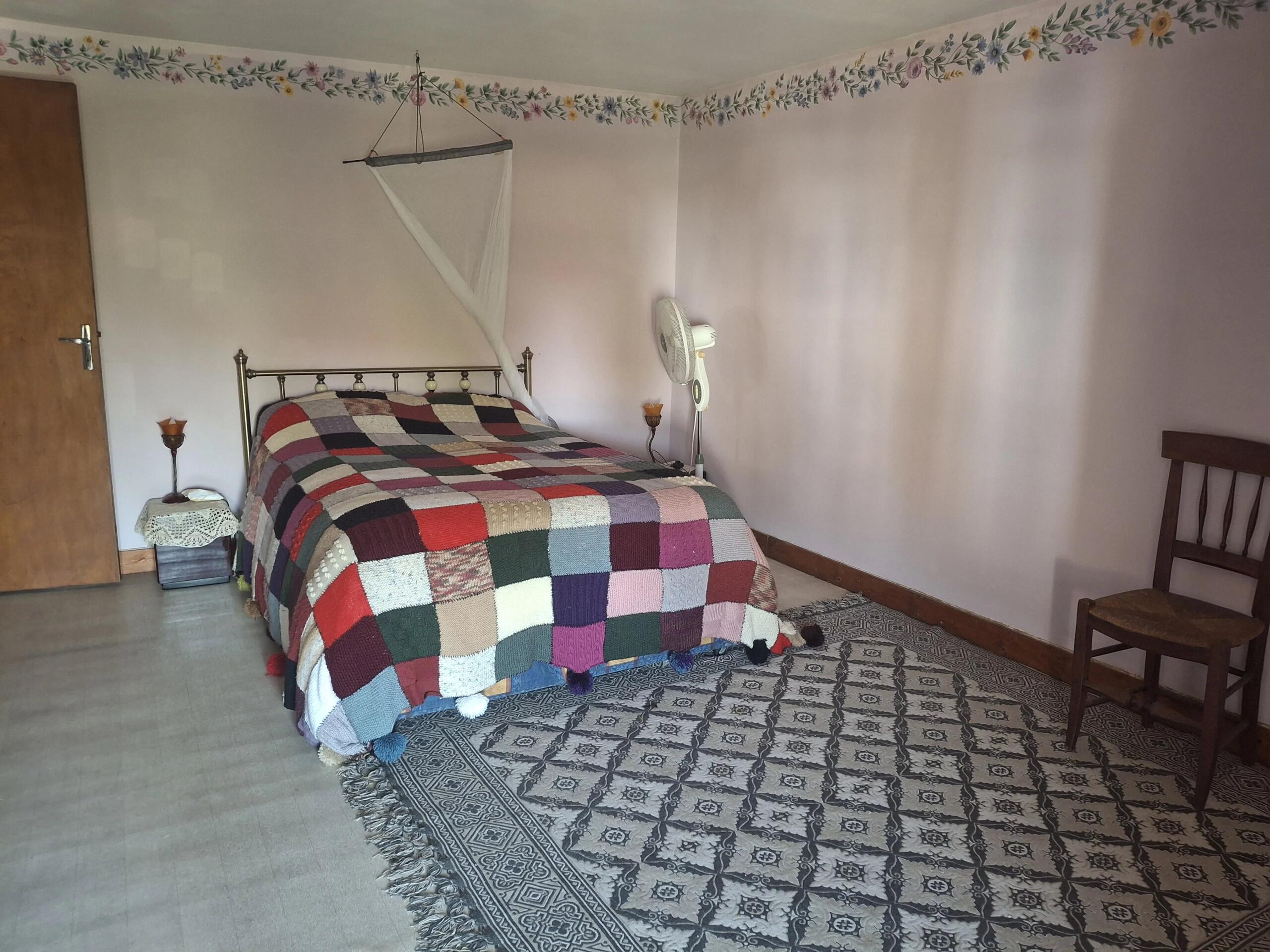 Charming 2-bed cottage in village setting, Poitou-Charentes – France – BVI85212