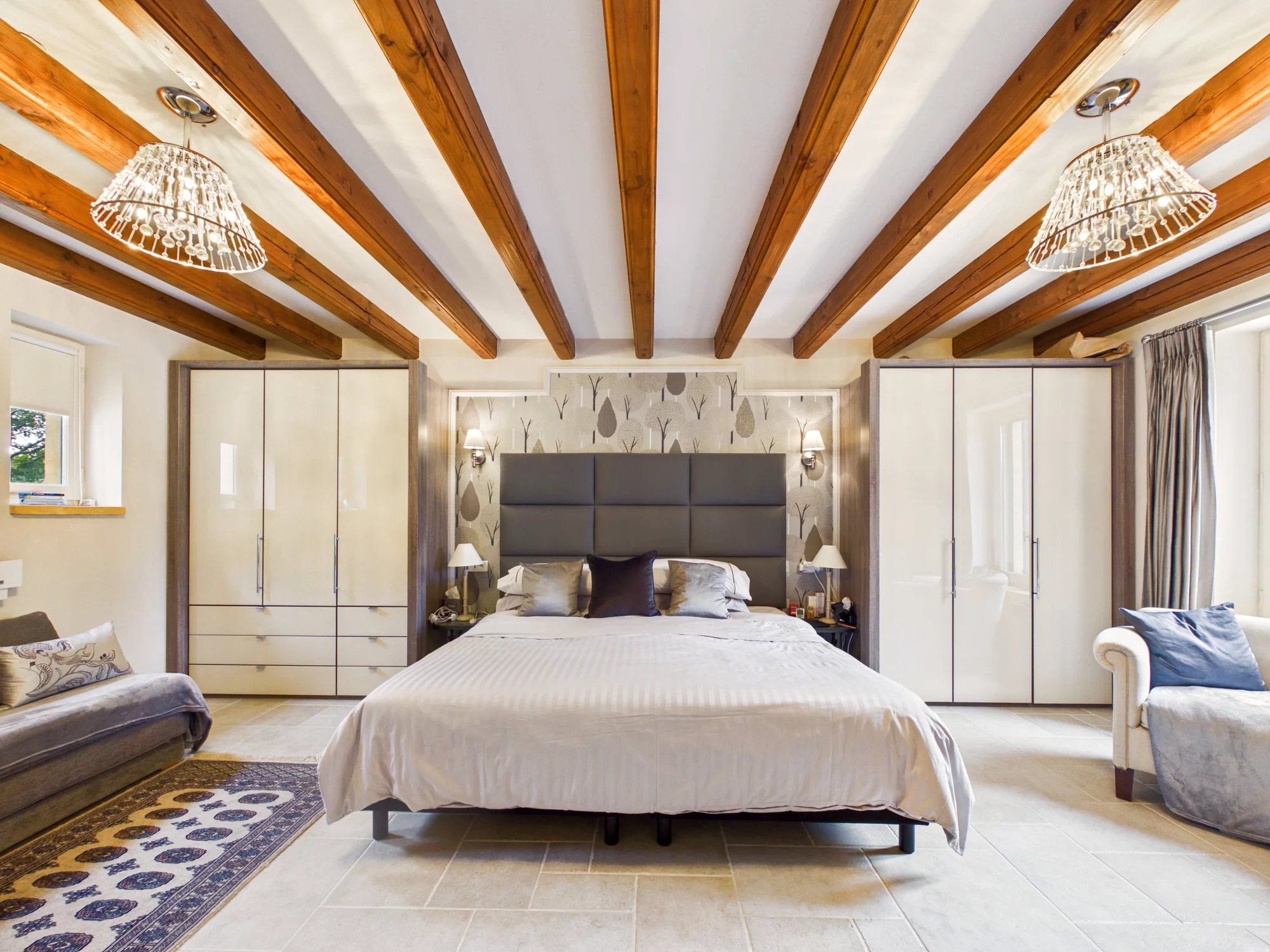 Elegant Stone Residence with Panoramic Views and Flexible Living Accommodation, Aquitaine – France – BVI86233