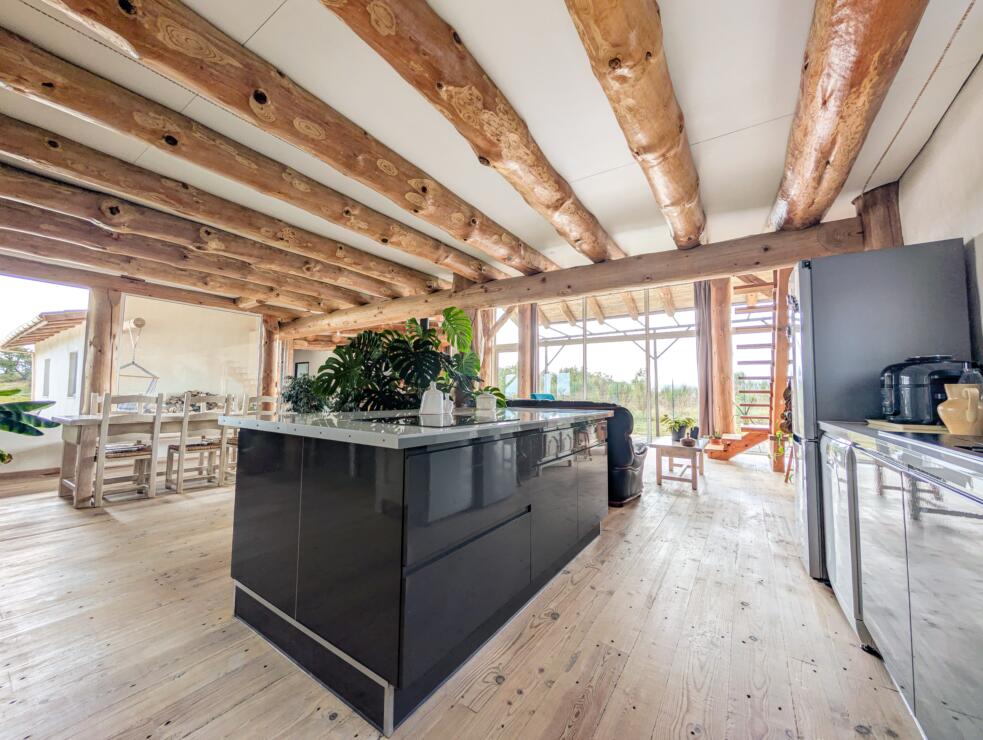Stunning Bioclimatic Eco Home with Pyrenees and Montagne Noire Views, 5 Bedrooms and Versatile 130 m² Garage