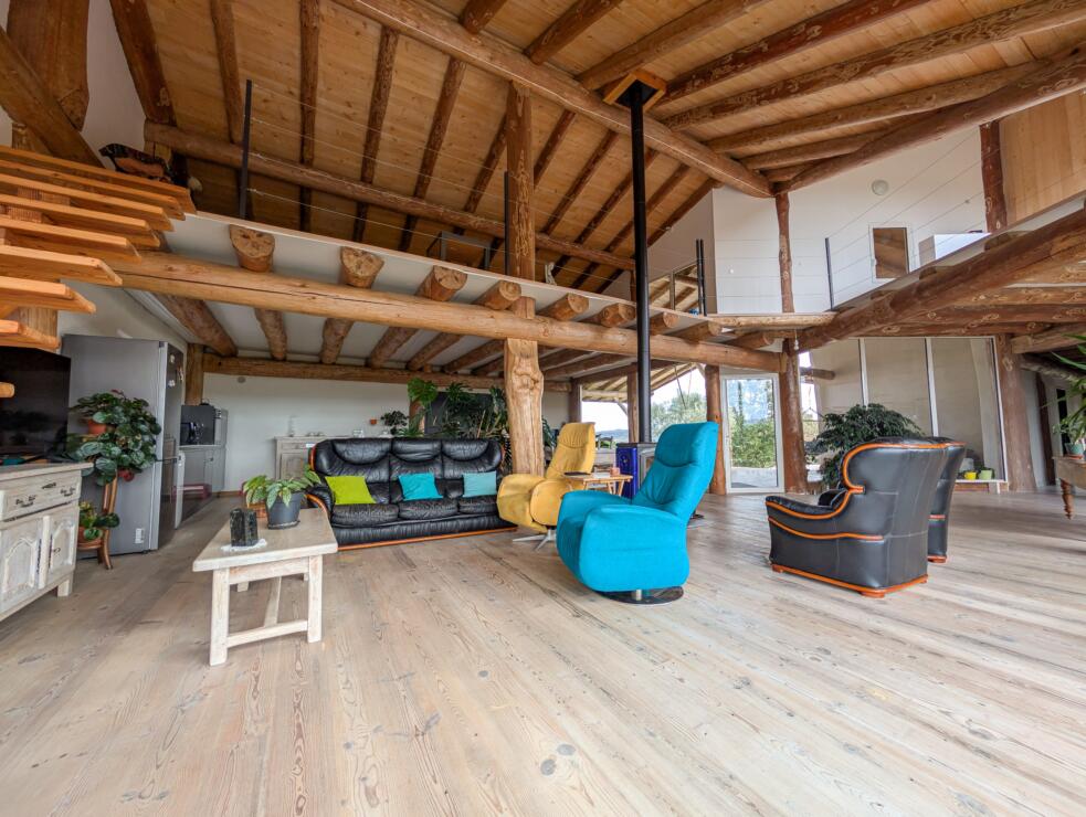 Stunning Bioclimatic Eco Home with Pyrenees and Montagne Noire Views, 5 Bedrooms and Versatile 130 m² Garage