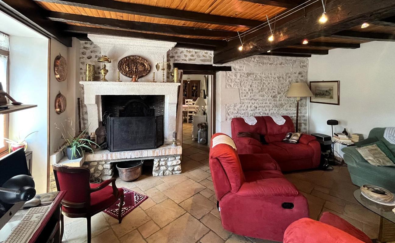 4 bedroom maison in Saint Amant, Charente, France