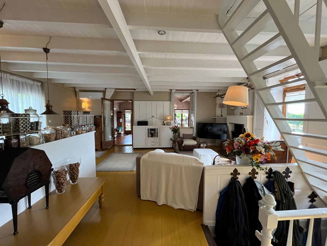 4 bedroom maison situee en campagne in Bors (canton De Tude Et Lavalette), Charente, France