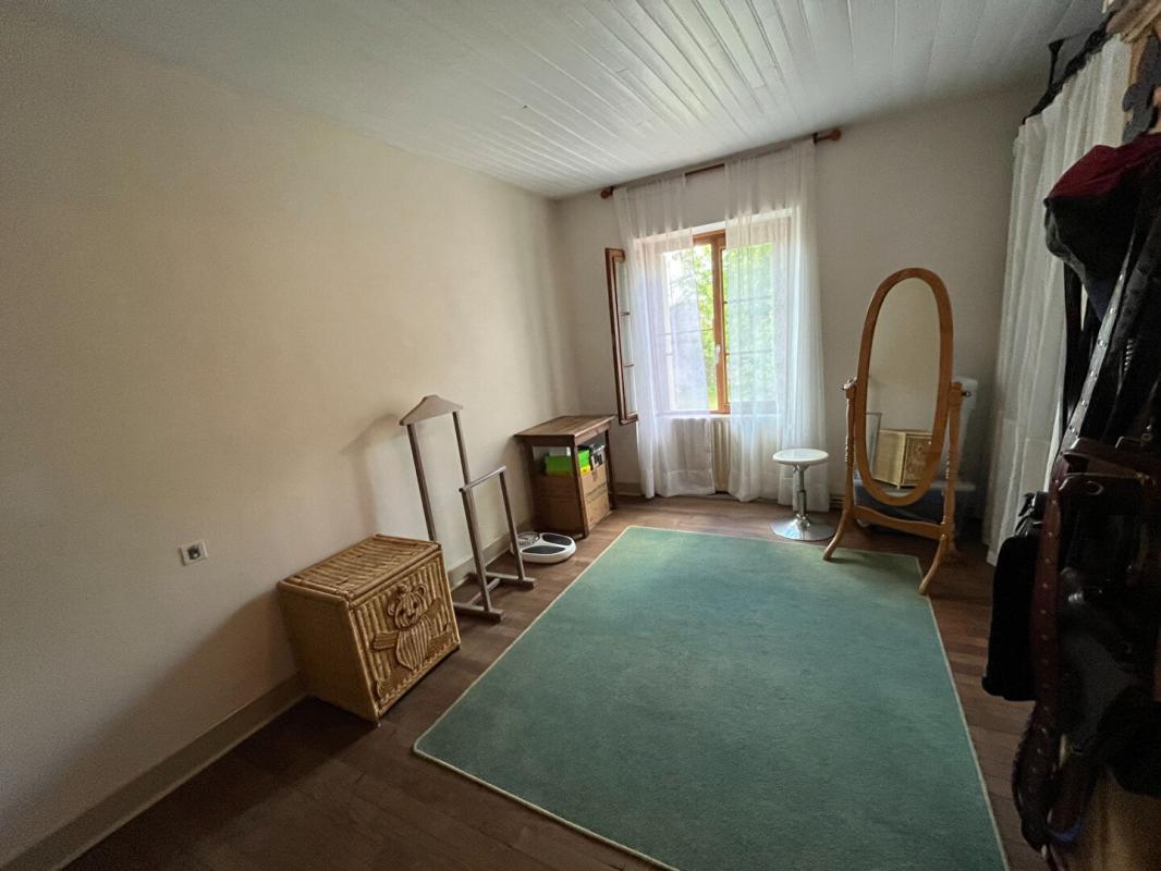 4 bedroom maison situee en campagne in Bors (canton De Tude Et Lavalette), Charente, France